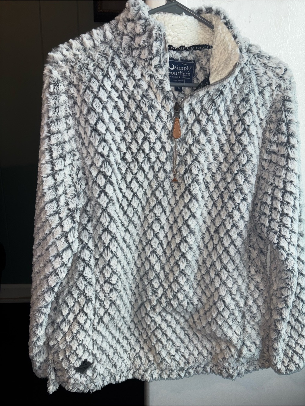 Simply Southern Plush Textured Quarter-Zip Pullover - Gray & White